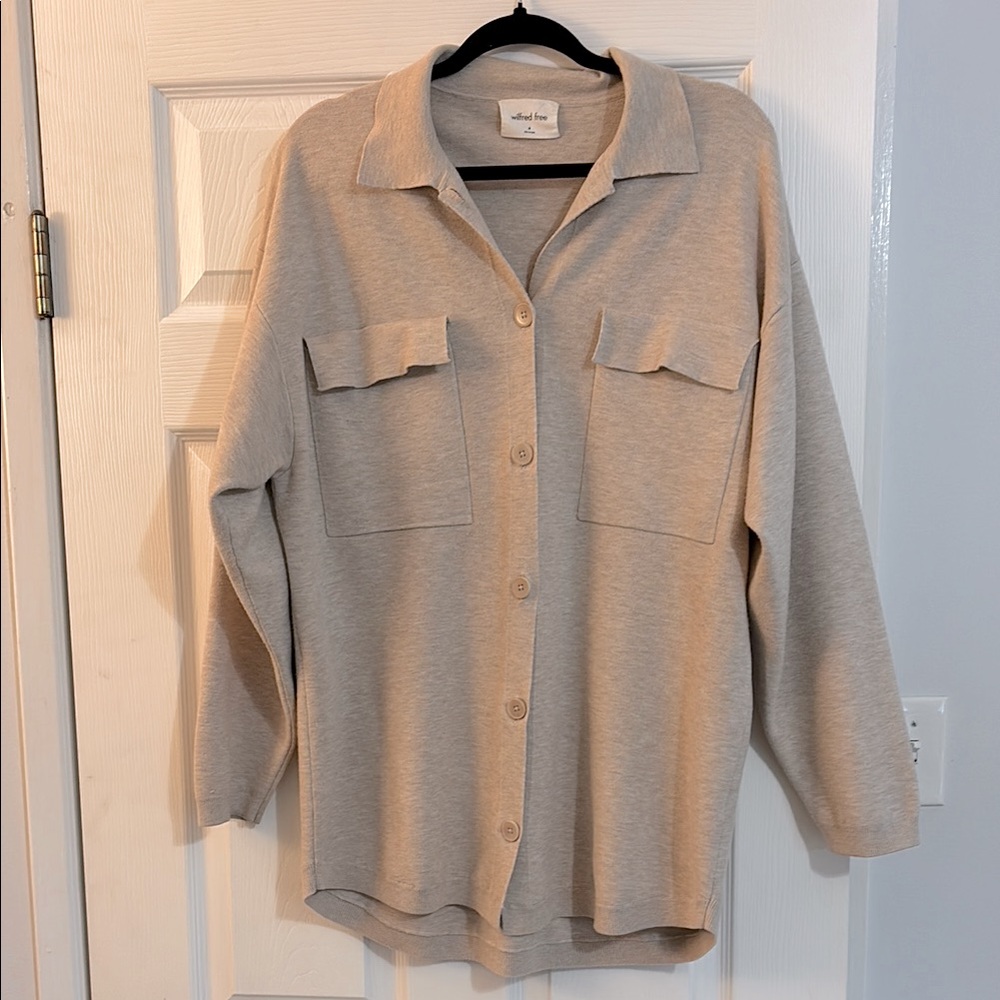 Wilfred free Ronnie sweater